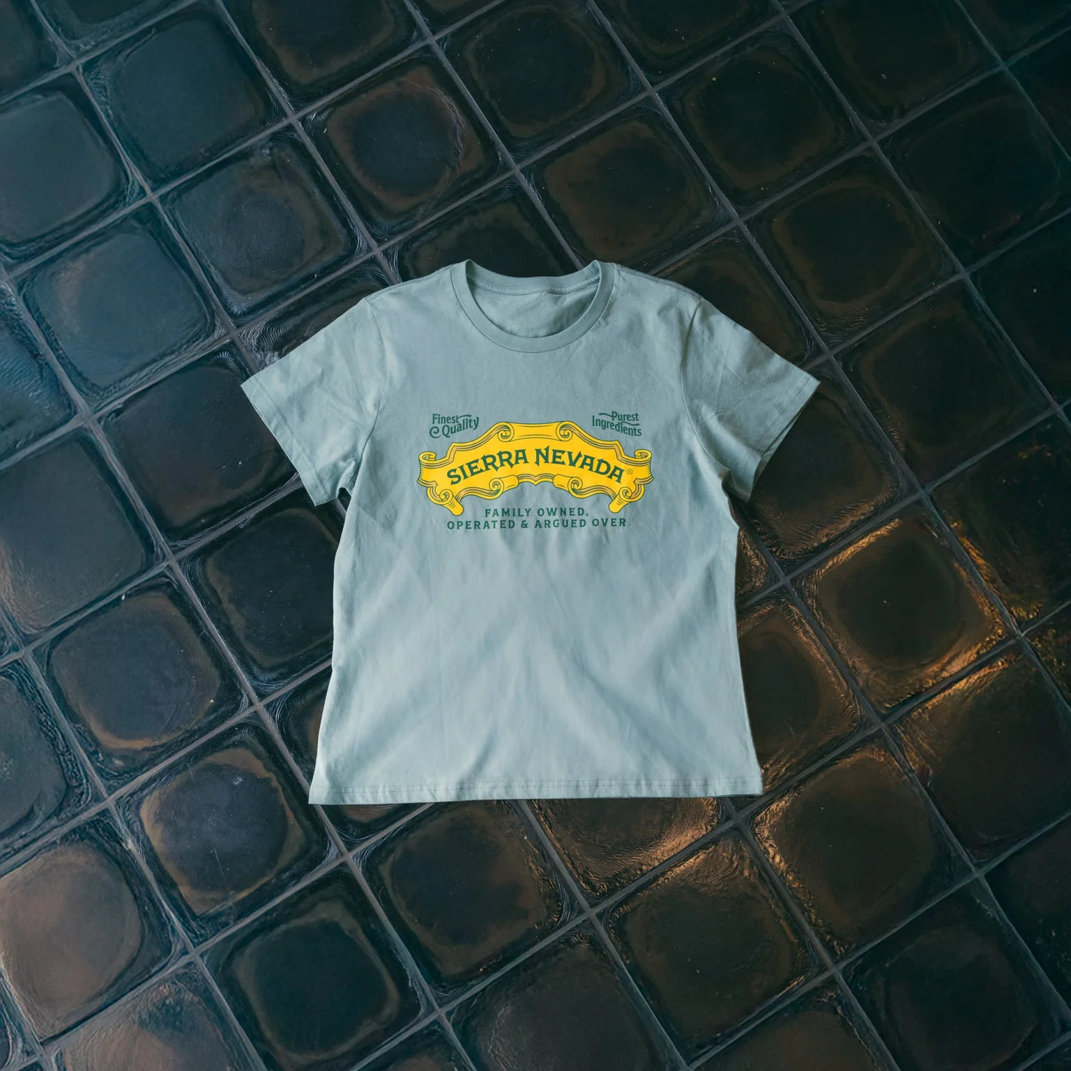Women's Heritage Bold T-Shirt